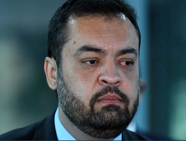 Renúncia de Castro evita cassação pelo TSE, mas não impede inelegibilidade